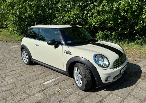 MINI ONE cena 25700 przebieg: 193000, rok produkcji 2009 z Bogatynia małe 254